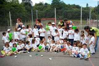 Grupo haur eskola niños colonias verano irun pildoras creativas